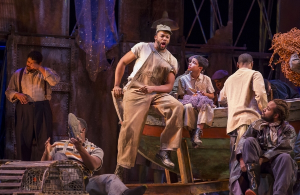 Photo Flash: First Look at Eric Owens, Adina Aaron and More in Lyric Opera's PORGY AND BESS  Image