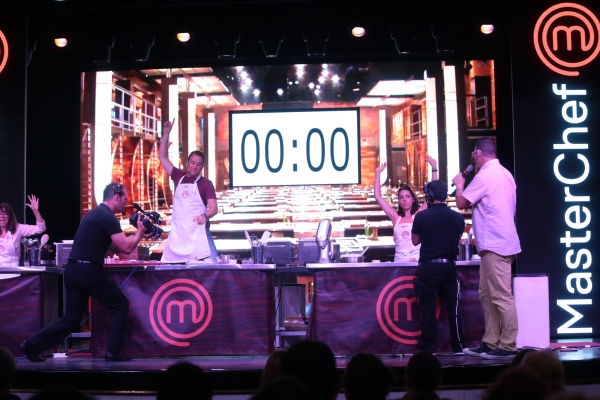 Photo Flash: MASTERCHEF JUNIOR Season 1 Winner Alexander Weiss Sails to Victory Image
