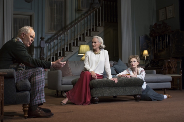 Photo Flash: First Look at John Lithgow, Glenn Close and More in A DELICATE BALANCE Image