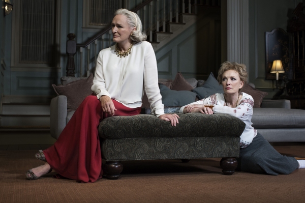 Photo Flash: First Look at John Lithgow, Glenn Close and More in A DELICATE BALANCE Image