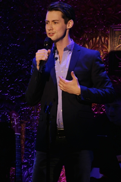 Chris Dwan sings Mandy Moore''s ''I Wanna Be With You.'' Photo