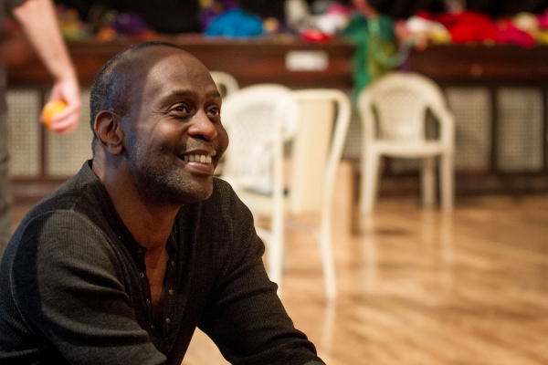 Photo Flash: In Rehearsal with Steppenwolf's AIRLINE HIGHWAY Image