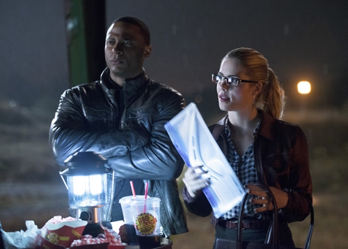 Photo Flash: First Look at THE FLASH & ARROW's Crossover Episode Image