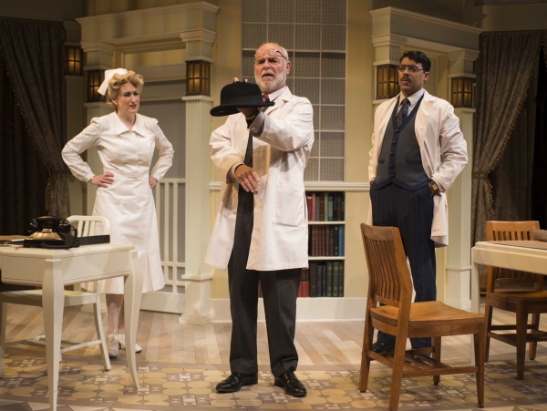 Photo Flash: First Look at the Milwaukee Repertory Theater's HARVEY Image