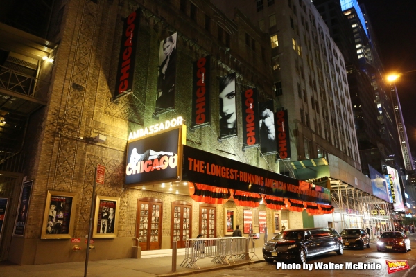 Photos: They're Back! Celebrate CHICAGO's Spot at #2 on the Longest Running Shows List with the Original Cast  Image