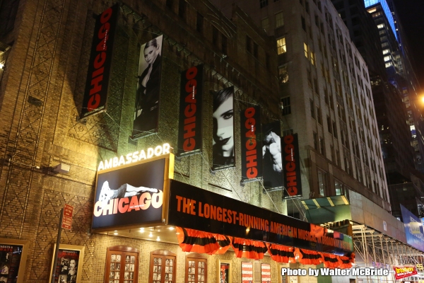 Photos: They're Back! Celebrate CHICAGO's Spot at #2 on the Longest Running Shows List with the Original Cast  Image