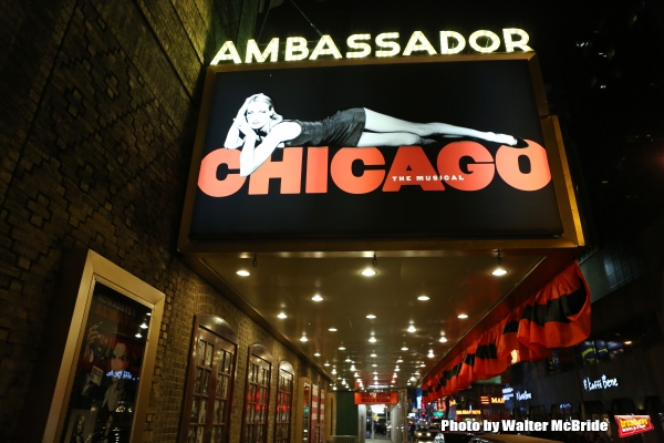 Photos: They're Back! Celebrate CHICAGO's Spot at #2 on the Longest Running Shows List with the Original Cast  Image