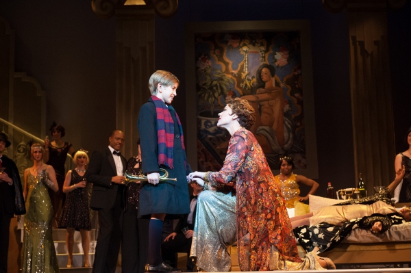 Photo Flash: First Look at Emily Skinner and More in Virginia Rep's MAME Image
