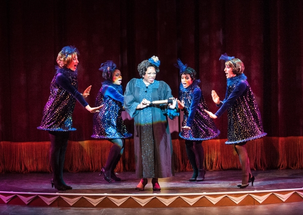 Photo Flash: First Look at Emily Skinner and More in Virginia Rep's MAME Image