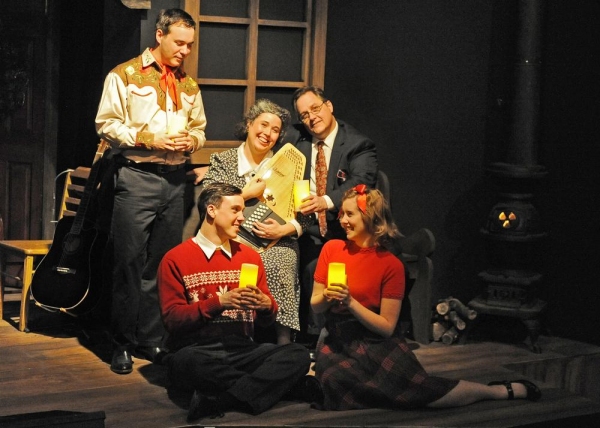 Photo Flash: First Look at Sierra Rep's SANDERS FAMILY CHRISTMAS Image