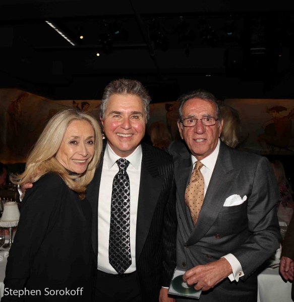 Photo Coverage: Steve Tyrell's THAT LOVIN' FEELIN' Opens at Cafe Carlyle Image