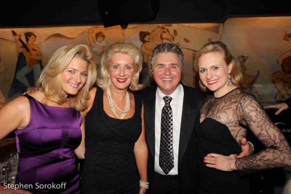 Photo Coverage: Steve Tyrell's THAT LOVIN' FEELIN' Opens at Cafe Carlyle 