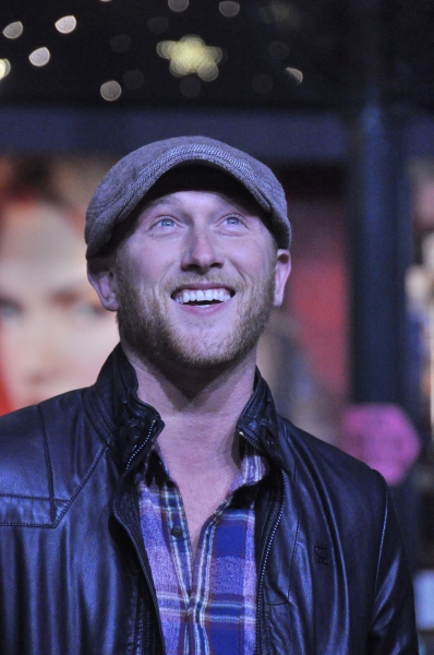 Cole Swindell Photo