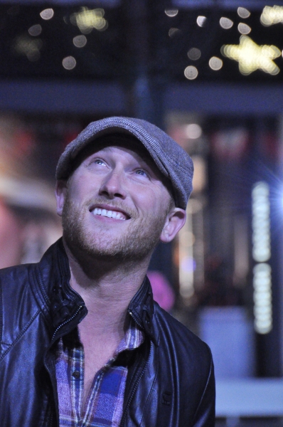 Cole Swindell Photo