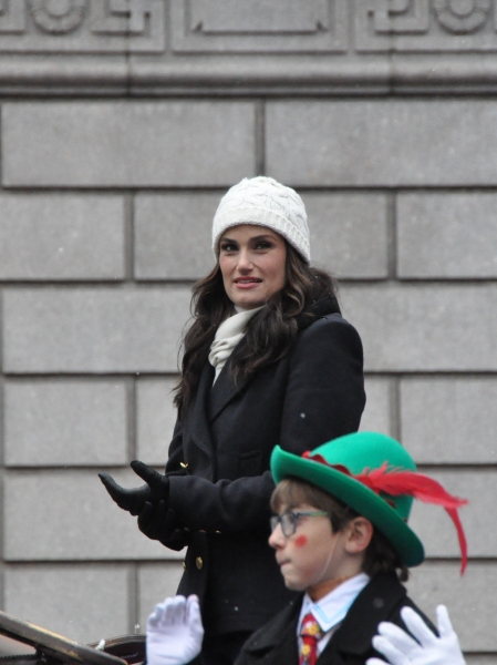 Photo Coverage: Idina Menzel, ON THE TOWN & More at 88th Annual Macy's Thanksgiving Day Parade! 