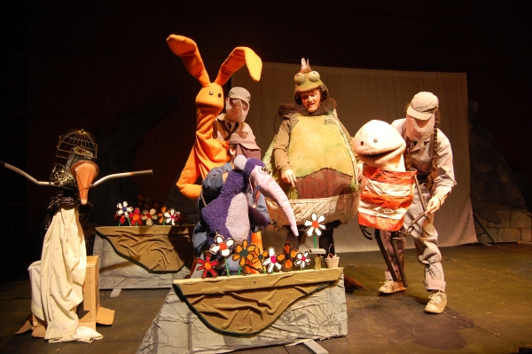 Photo Flash: First Look at Rogue Artists Ensemble's 'FROG BELLY RAT BONE' and ZEN SHORTS Image
