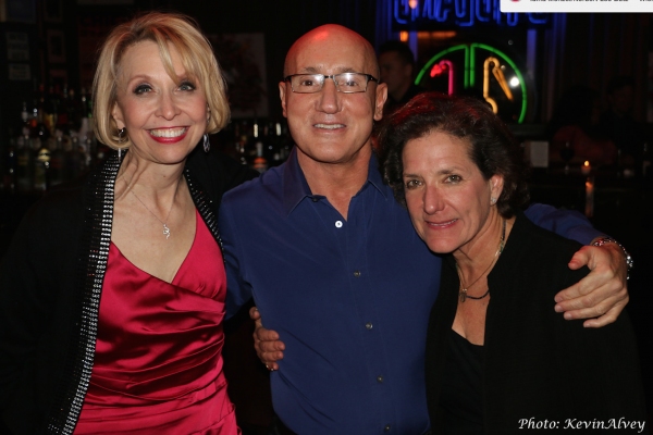 Photo Flash: Julie Halston and Julie Gold Reunite at Birdland! Image