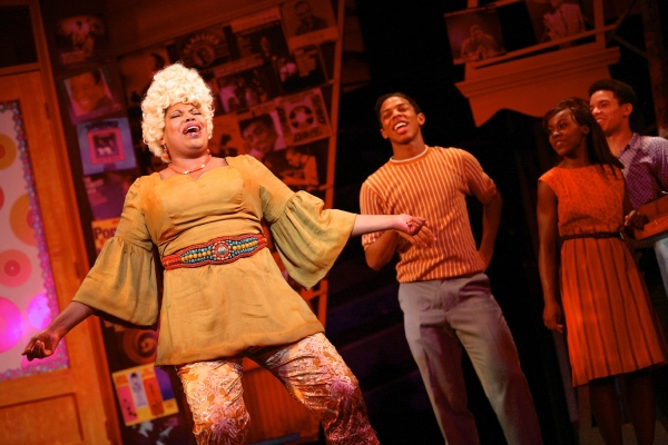 Photo Flash: First Look at Syracuse Stage's HAIRSPRAY Image