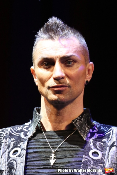 Photo Coverage: Meet the Company of Broadway's THE ILLUSIONISTS Image