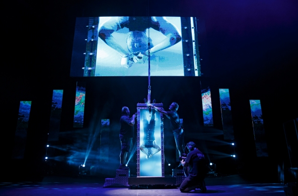 Photo Flash: First Look at THE ILLUSIONISTS – WITNESS THE IMPOSSIBLE on Broadway! Image