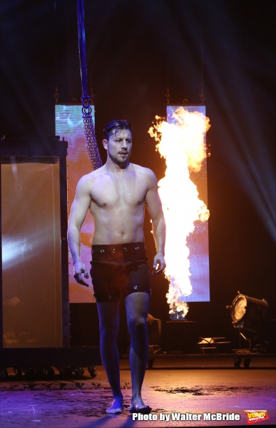 Photo Coverage: Sneak Peek at THE ILLUSIONISTS on Broadway! Image