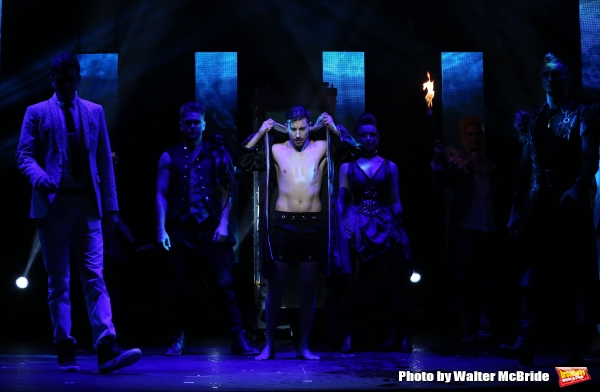Photo Coverage: Sneak Peek at THE ILLUSIONISTS on Broadway! Image