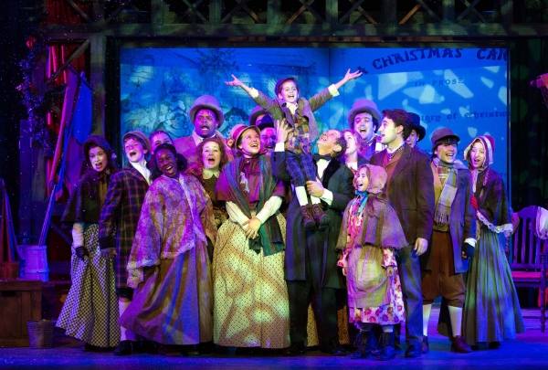 Photo Flash: First Look at Walnut Street Theatre's A CHRISTMAS CAROL Image