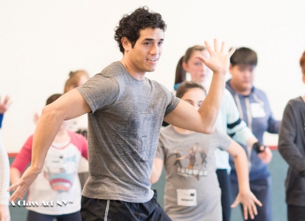Photo Flash: Adam Jacobs Teaches Musical Theatre Workshop at A Class Act NY Image