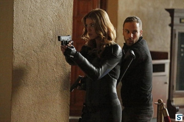 Photo Flash: Sneak Peek at Marvel's AGENTS OF S.H.I.E.L.D. Winter Finale Image