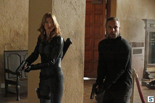 Photo Flash: Sneak Peek at Marvel's AGENTS OF S.H.I.E.L.D. Winter Finale 