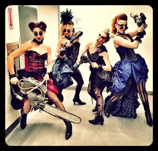 Photo Flash: Saturday Intermission Pics - Dec. 6, Part 2 - DIRTY ROTTEN SCOUNDRELS Parodies CATS, & More Image