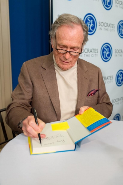 Photo Flash: Dick Cavett Introduces Newest Book at W83 in Manhattan Image