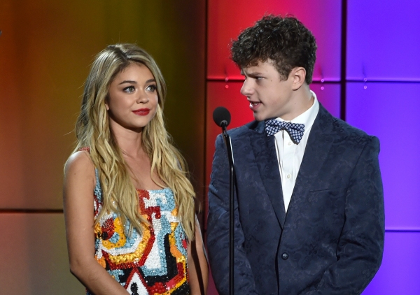 Photo Flash: Jesse Tyler Ferguson, Darren Criss, Alex Newell, Jessica Sanchez and More Perform at TrevorLIVE Image