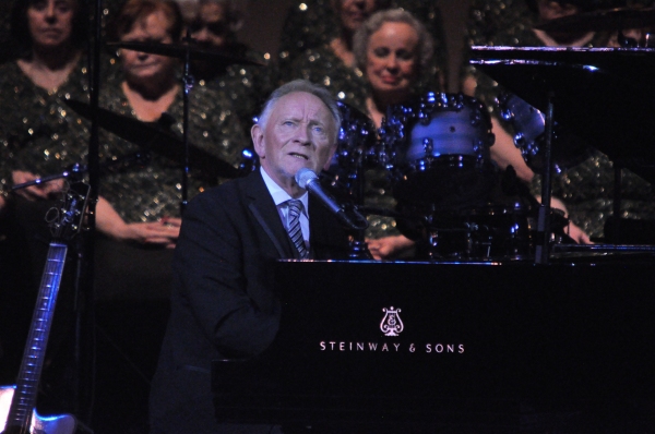 Photo Coverage: Phil Coulter & Andy Cooney Present Celtic Twilight Christmas at Carnegie Hall Image