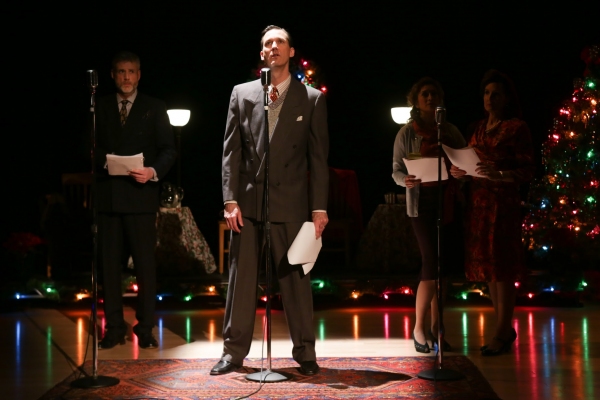 Photo Flash: First Look at Half Moon Theatre's IT'S A WONDERFUL LIFE 