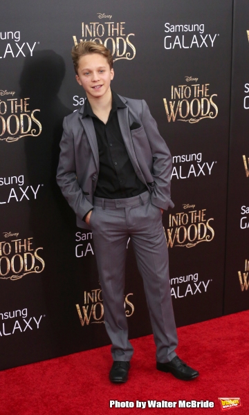 Photo Coverage: All of the INTO THE WOODS Red Carpet Fashions! Image