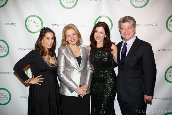 Photo Flash: Renee Fleming and Friends Celebrate SING FOR HOPE's 2014 Gala Image