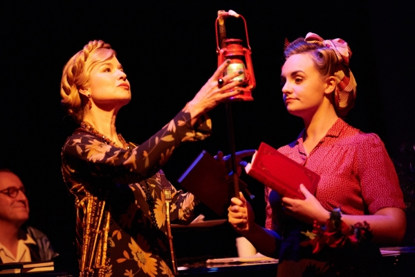 Photo Coverage: Van Randwyck and Wakefield In NOEL COWARD'S CHRISTMAS SPIRITS Image