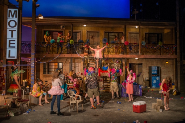 Photo Flash: First Look at Steppenwolf's Broadway-Bound AIRLINE HIGHWAY! Image