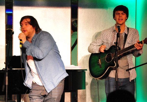 Photo Coverage: Verkaik, Noblezada, Schoenmaker and More In A MERRY CHRISTMAS CABARET! Image