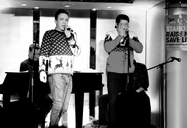 Photo Coverage: Verkaik, Noblezada, Schoenmaker and More In A MERRY CHRISTMAS CABARET! Image