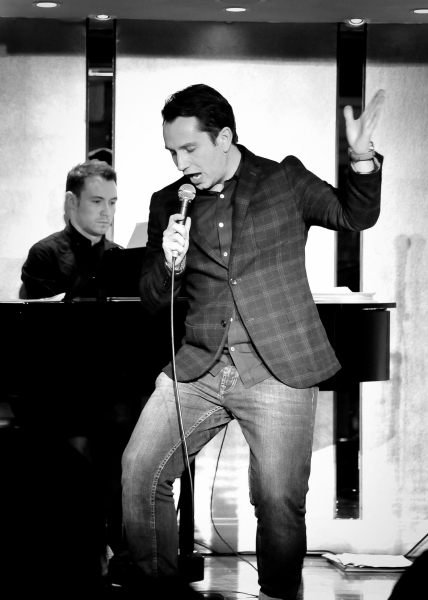 Photo Coverage: Verkaik, Noblezada, Schoenmaker and More In A MERRY CHRISTMAS CABARET! Image