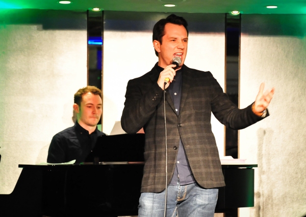 Photo Coverage: Verkaik, Noblezada, Schoenmaker and More In A MERRY CHRISTMAS CABARET! Image