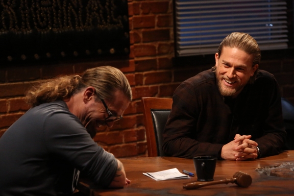 Photo Flash: Kurt Sutter, Charlie Hunnam and More at SONS OF ANARCHY Fan Event Image