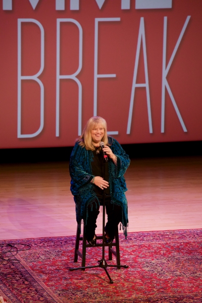 Photo Flash: Inside Transport Group's GIMME A BREAK Gala Honoring Barbara Whitman  Image