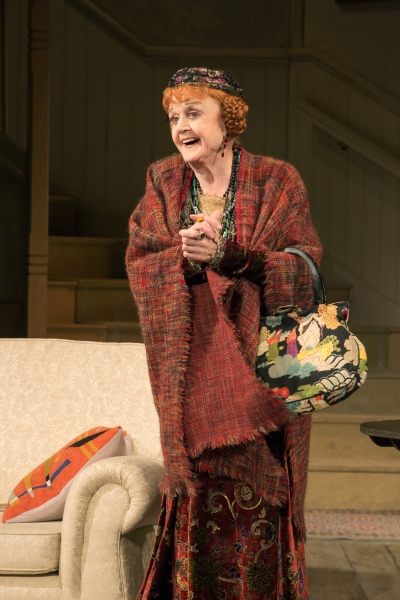 Photo Flash: First Look at Angela Lansbury and More in the BLITHE SPIRIT North American Tour 