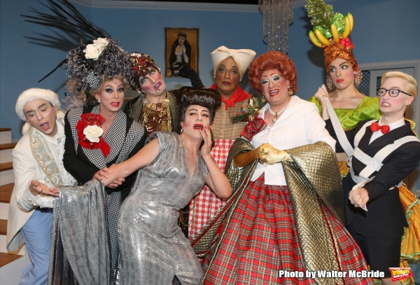Photo Coverage: Meet the Company of CHRISTMAS WITH THE CRAWFORDS! Image