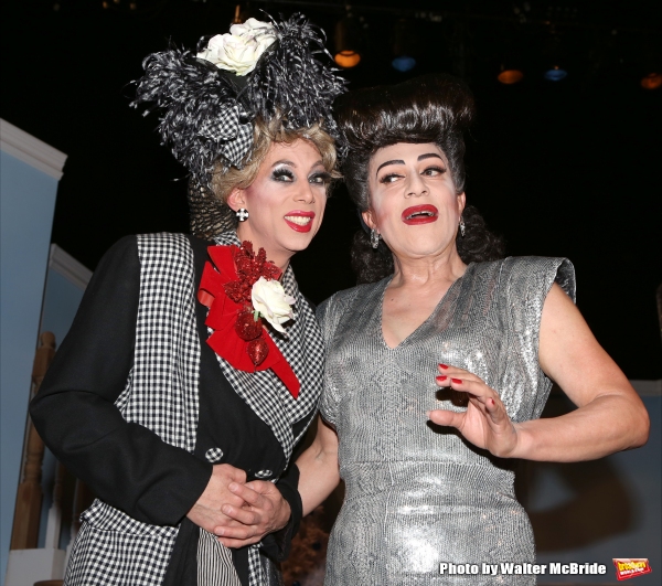 Photo Coverage: Meet the Company of CHRISTMAS WITH THE CRAWFORDS! Image
