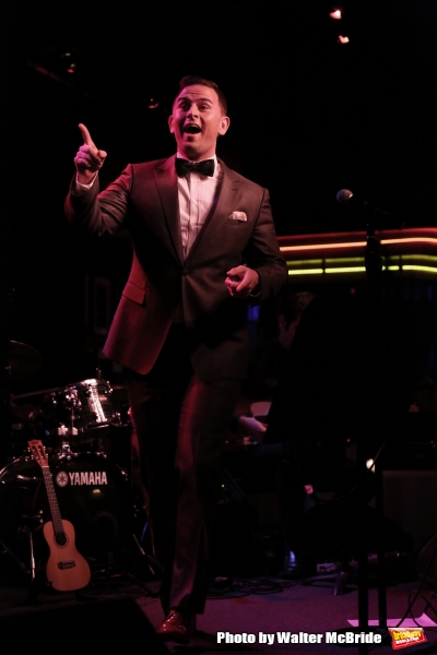 Photo Coverage: In Performance for Daniel Reichard's DECKED OUT HOLIDAY PARTY Image