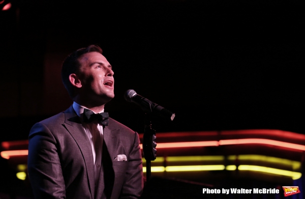 Photo Coverage: In Performance for Daniel Reichard's DECKED OUT HOLIDAY PARTY Image